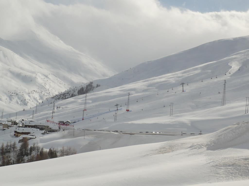 Casa Gembre Lägenhet Livigno Exteriör bild