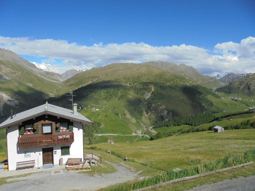 Casa Gembre Lägenhet Livigno Exteriör bild