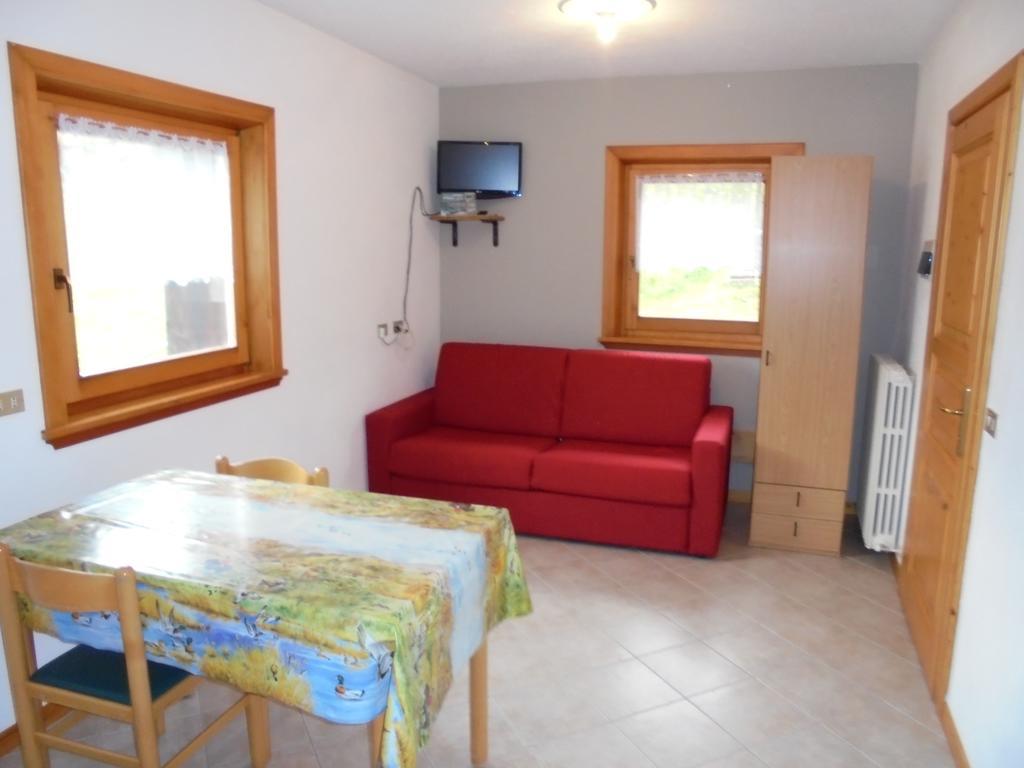 Casa Gembre Lägenhet Livigno Exteriör bild