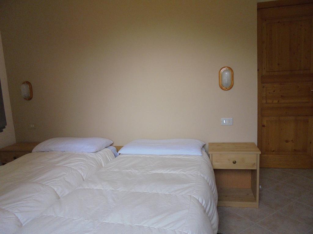 Casa Gembre Lägenhet Livigno Exteriör bild