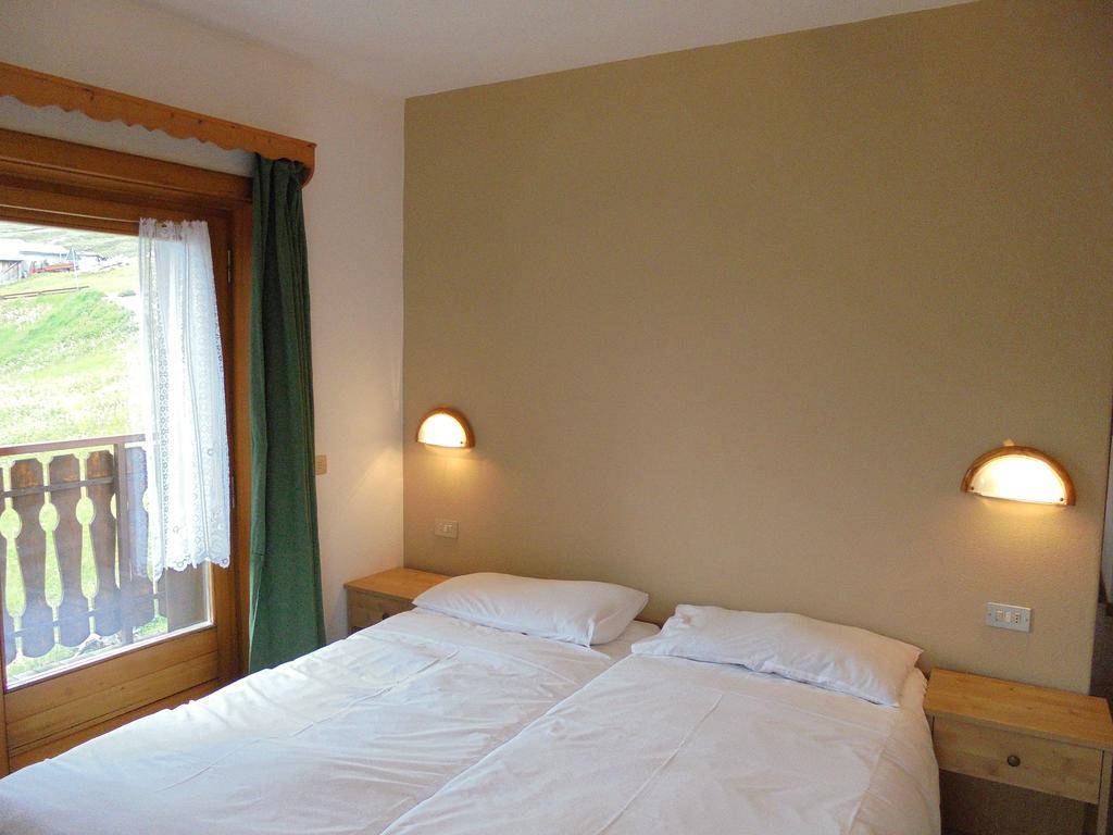 Casa Gembre Lägenhet Livigno Exteriör bild