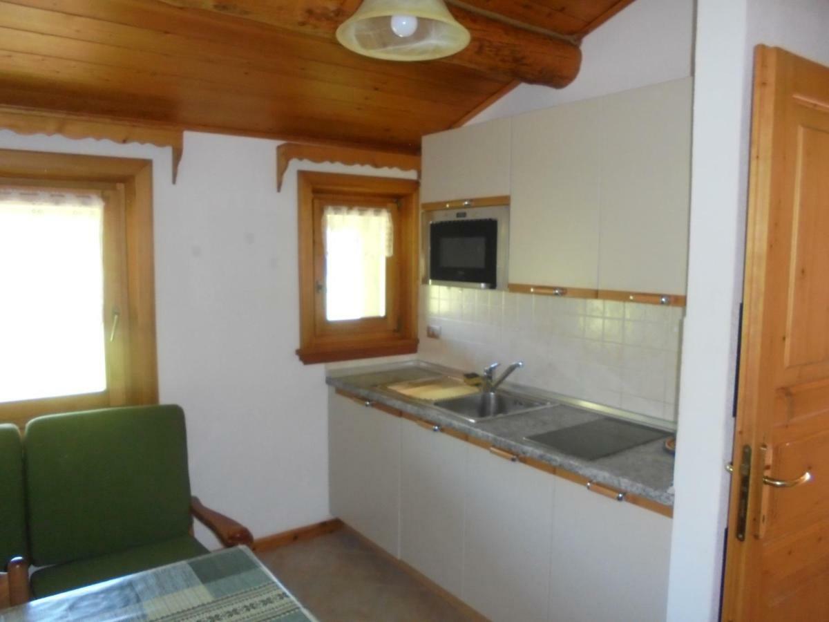 Casa Gembre Lägenhet Livigno Exteriör bild